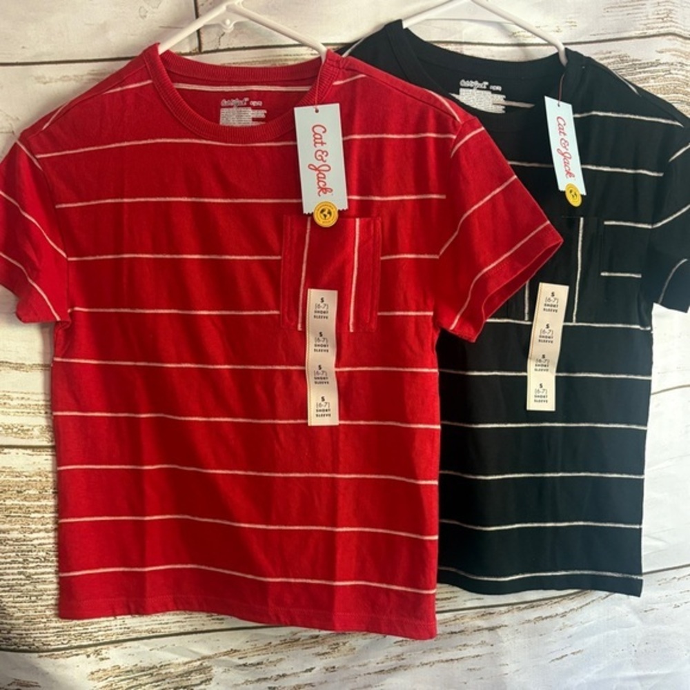 2 Boys Cat & Jack Kids' Striped T-Shirts - Red and Black